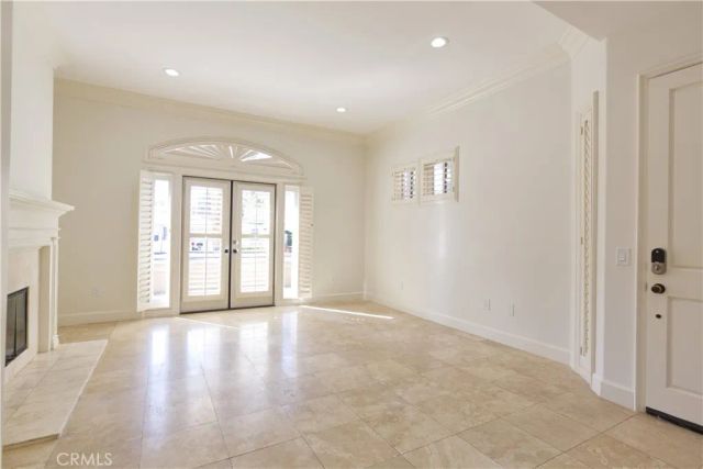 321 9th Street, Huntington Beach, CA 92648
