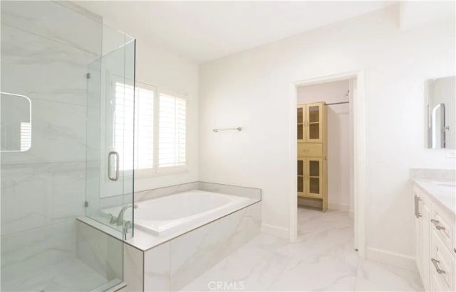 321 9th Street, Huntington Beach, CA 92648