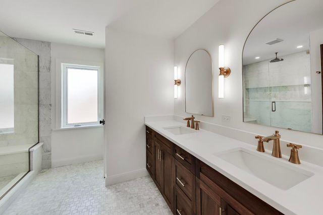 1503 Clinton Place, River Forest, IL 60305