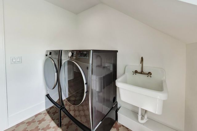 1503 Clinton Place, River Forest, IL 60305