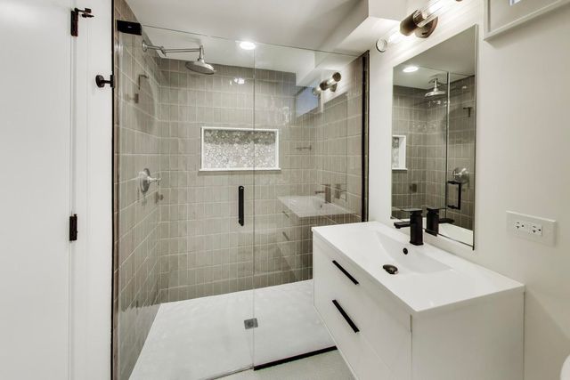 1503 Clinton Place, River Forest, IL 60305