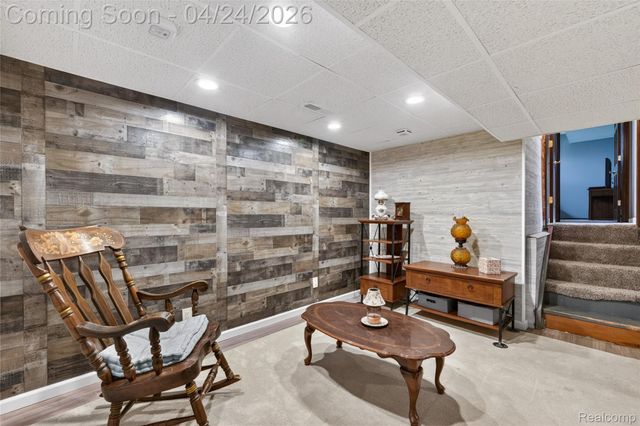9080 Meadowland Drive, Grand Blanc Charter Township, MI 48439