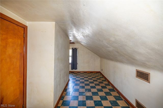 7168 Case Road, North Ridgeville, OH 44039