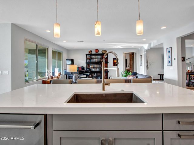 44540 N SONORAN ARROYO Lane, New River, AZ 85087