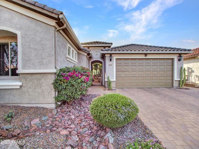 44540 N SONORAN ARROYO Lane, New River, AZ 85087