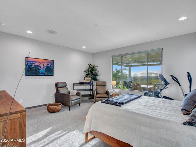 44540 N SONORAN ARROYO Lane, New River, AZ 85087