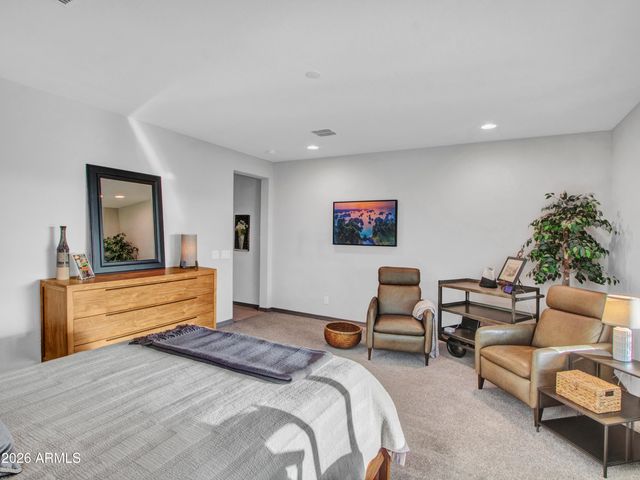 44540 N SONORAN ARROYO Lane, New River, AZ 85087