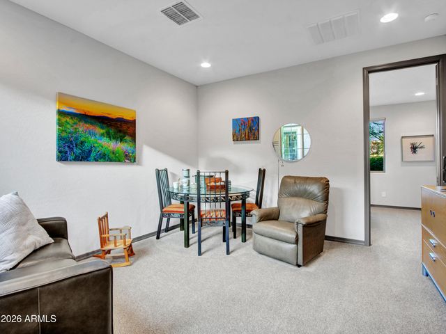 44540 N SONORAN ARROYO Lane, New River, AZ 85087