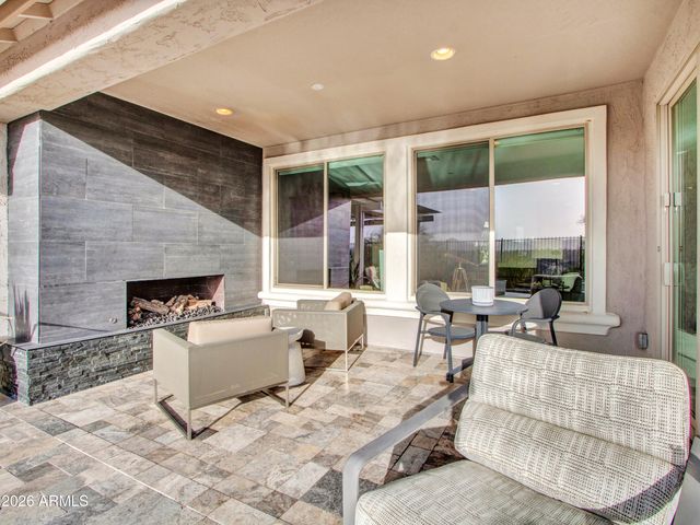 44540 N SONORAN ARROYO Lane, New River, AZ 85087