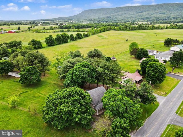 720 GRAHAMS WOODS ROAD, Newville, PA 17241