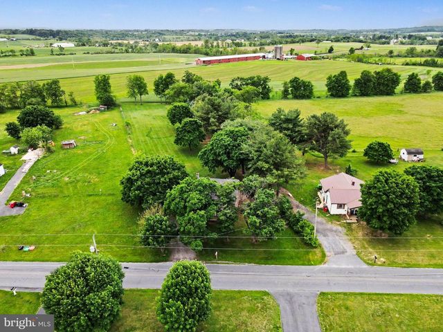 720 GRAHAMS WOODS ROAD, Newville, PA 17241