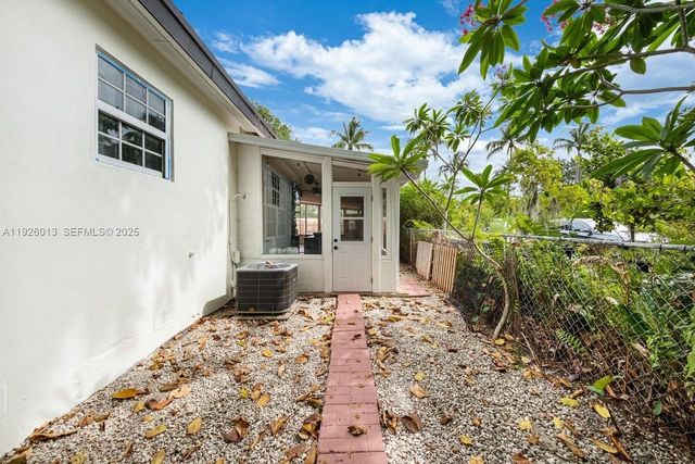 12995 NE 5th Ave, North Miami, FL 33161