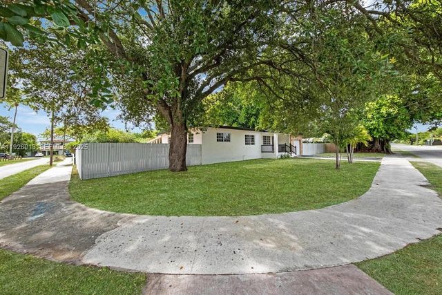 12995 NE 5th Ave, North Miami, FL 33161