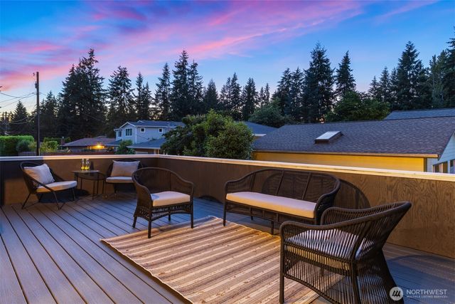 8004 203rd Place SW, Edmonds, WA 98026