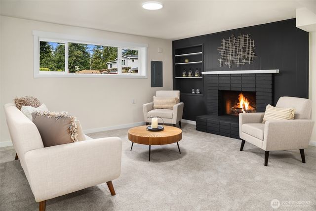 8004 203rd Place SW, Edmonds, WA 98026