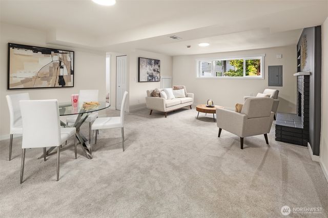 8004 203rd Place SW, Edmonds, WA 98026