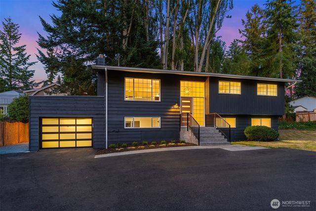 8004 203rd Place SW, Edmonds, WA 98026