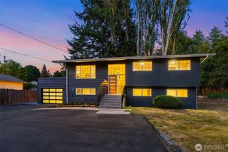 8004 203rd Place SW, Edmonds, WA 98026