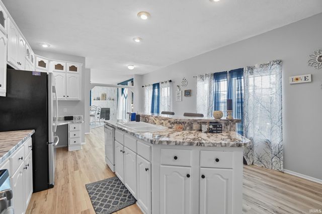 301 Forrest Park Drive, Garrett, IN 46738