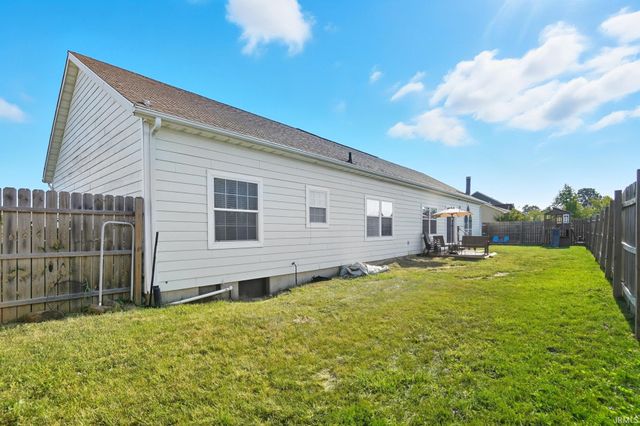 301 Forrest Park Drive, Garrett, IN 46738