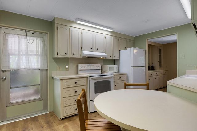 98 CEDAR ELM DRIVE 32, Safety Harbor, FL 34695