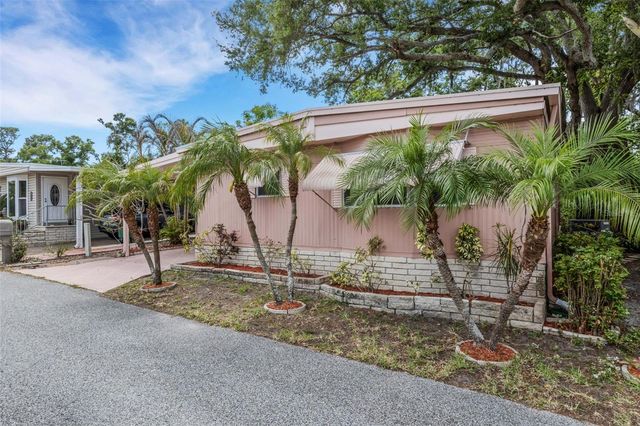 98 CEDAR ELM DRIVE 32, Safety Harbor, FL 34695