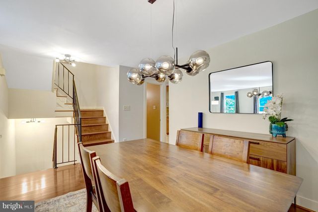 6416 FLEETSIDE CT, Alexandria, VA 22310