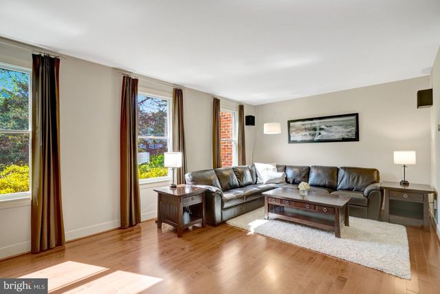 6416 FLEETSIDE CT, Alexandria, VA 22310