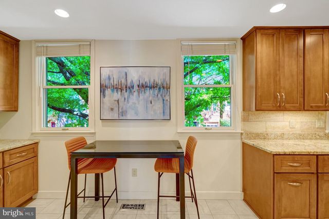 6416 FLEETSIDE CT, Alexandria, VA 22310