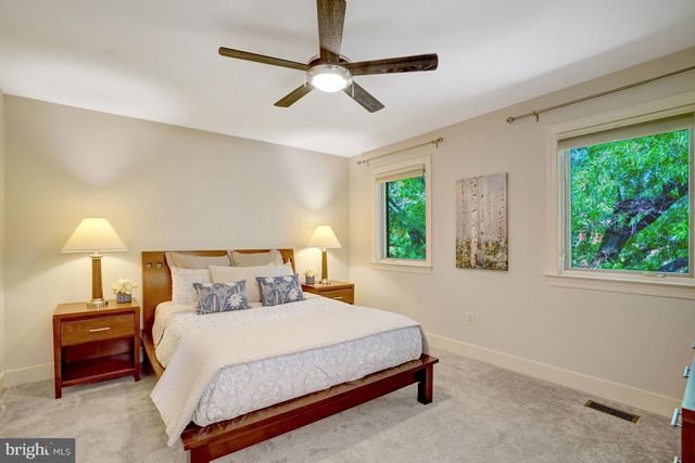 6416 FLEETSIDE CT, Alexandria, VA 22310