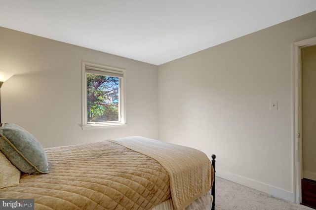 6416 FLEETSIDE CT, Alexandria, VA 22310