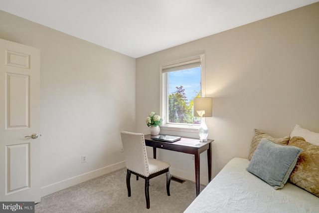 6416 FLEETSIDE CT, Alexandria, VA 22310