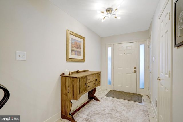 6416 FLEETSIDE CT, Alexandria, VA 22310