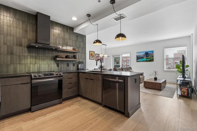 1950 N Logan Street 411, Denver, CO 80203