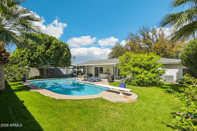 709 E WINTER Drive, Phoenix, AZ 85020