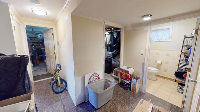 18 Hollis St, Randolph, MA 02368