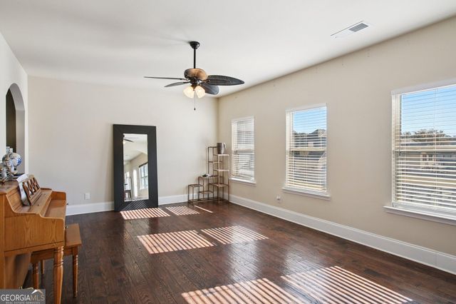 145 Thrushwood Drive, Fayetteville, GA 30215