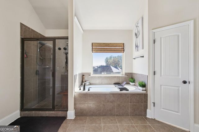 145 Thrushwood Drive, Fayetteville, GA 30215