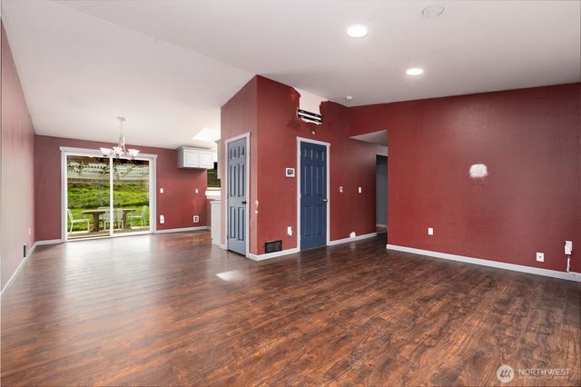 9047 Pepperidge Lane SE, Yelm, WA 98597