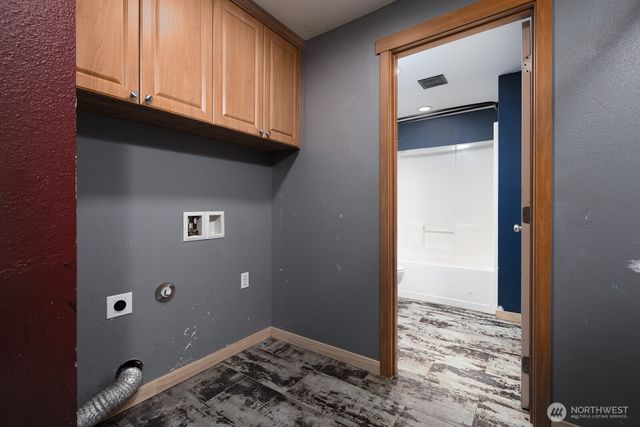 9047 Pepperidge Lane SE, Yelm, WA 98597