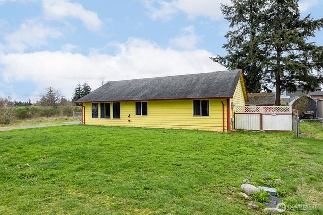 9047 Pepperidge Lane SE, Yelm, WA 98597