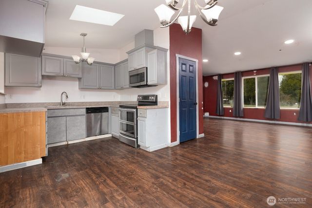 9047 Pepperidge Lane SE, Yelm, WA 98597