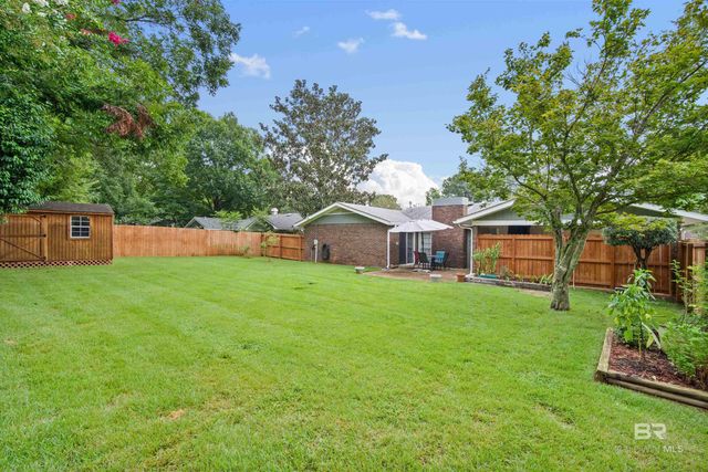 2274 E Christopher Drive, Mobile, AL 36609