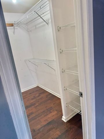 1636 Estate Circle 1636, Naperville, IL 60565