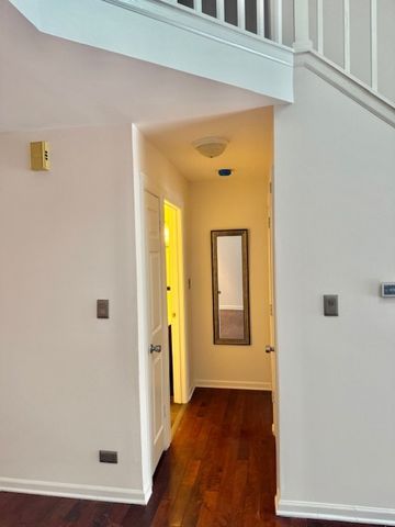 1636 Estate Circle 1636, Naperville, IL 60565