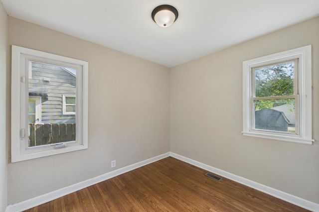 4738 Fremont Avenue N, Minneapolis, MN 55430