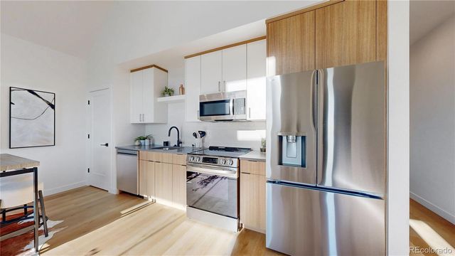 893 Harvest Moon Drive, Longmont, CO 80501