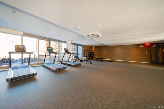 144-49 Northern Blvd 218, Flushing, NY 11354