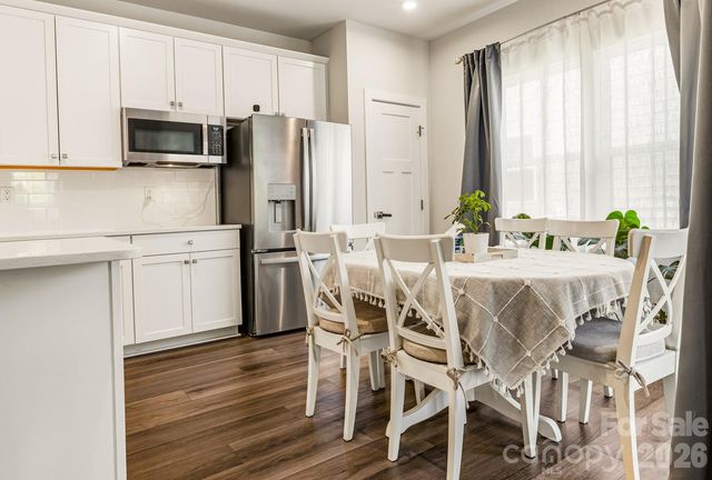6412 Cambridge Drive, Harrisburg, NC 28075