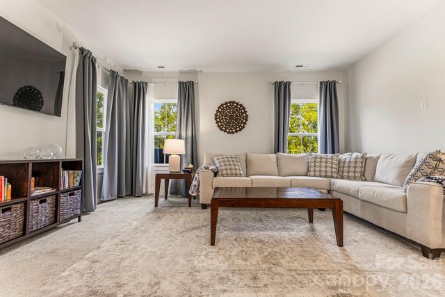 6412 Cambridge Drive, Harrisburg, NC 28075